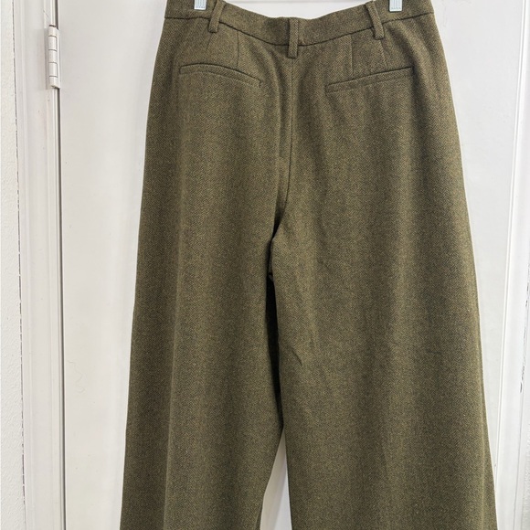 Banana Republic Women's Olive wide leg high waisted Trousers - Picture 4 of 8